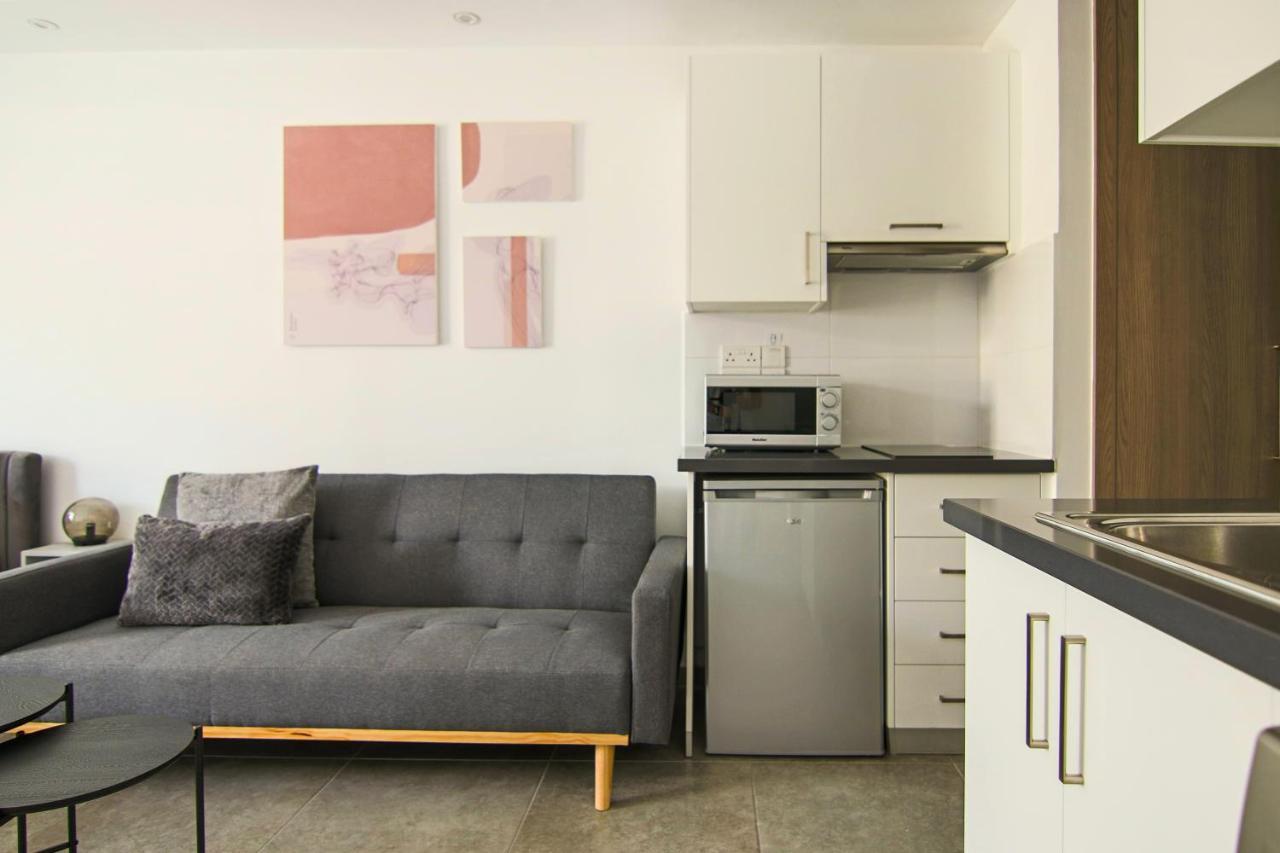 Phaedrus Living: Seaside Luxury Flat Athina 115 Apartment Paphos Ngoại thất bức ảnh